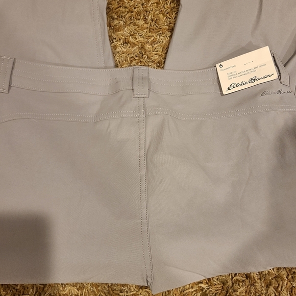 Eddie Bauer Tech Capri Pant Ash Color NWT - Picture 6 of 7
